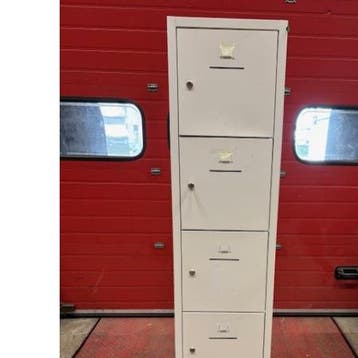 (MDK-107210) 1 koloms lockerkast met 5 deuren ACTIE, Ophalen of Verzenden, Gebruikt