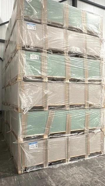 Outlet pallet gipsplaat 2600x1200x12,5mm 2AK (=137,28mÂ²), Nieuw, Overige materialen, Minder dan 4 cm, 15 m² of meer