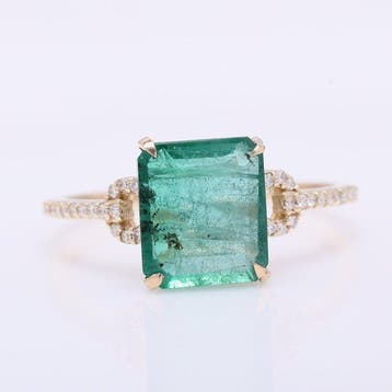 Ring - 14 karaat Geel goud - 2.90ct. tw. Smaragd - Diamant, Nieuw