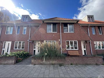 Te huur: Huis Weurtseweg in Nijmegen, Gelderland, Nijmegen