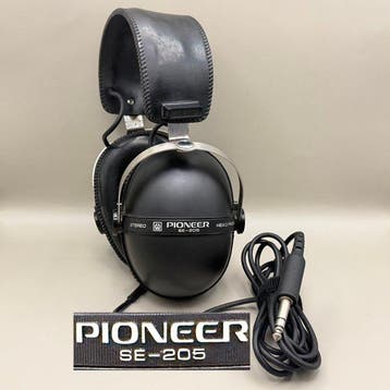 Pioneer - SE-205 over-ear dynamisch stereo Hoofdtelefoon, Audio, Tv en Foto, Radio's, Nieuw