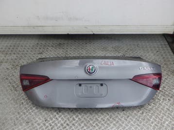 Alfa Romeo Giulia achterklep, Verzenden, Gebruikt