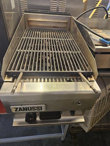 Online veiling Lavagrill gas, Zakelijke goederen, Horeca | Keukenapparatuur, Gebruikt, Fornuis, Frituur en Grillen