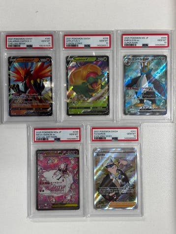 Pokémon - 5 Graded card - Galarian Zapdos V, Appletun,, Nieuw