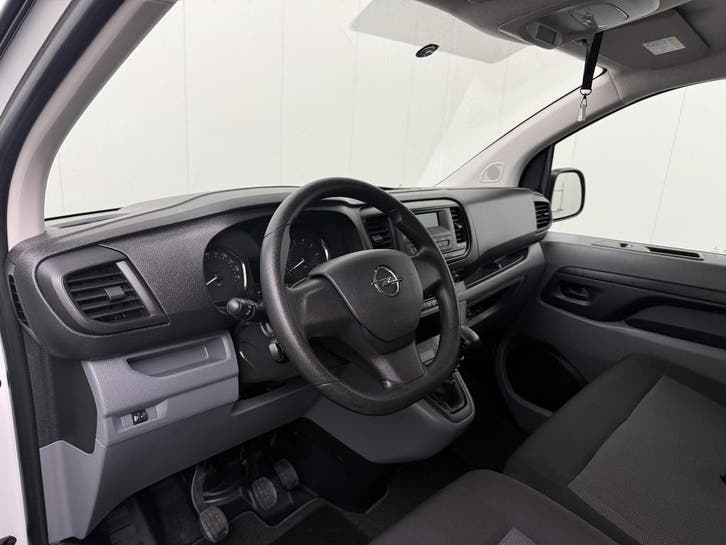 Opel Vivaro Combi Personenbus  2021 Diesel Handgeschakeld, Auto's, Zwart, Wit, Nieuw, Te koop