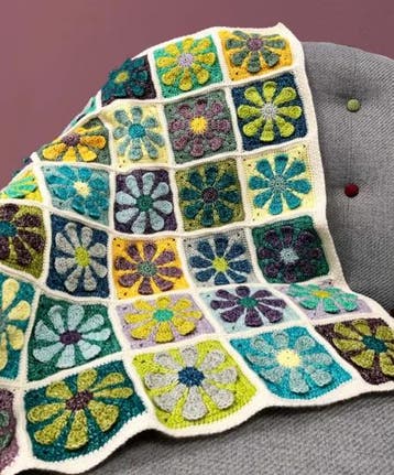 Haakpakket Retro Daisy Baby Blanket, Ophalen of Verzenden, Nieuw, Breien of Haken, Wol of Garen