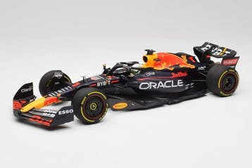 Minichamps 1:18 - Modelauto - ORACLE RED BULL RACING RB 18, Nieuw
