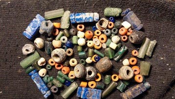 Oudegyptisch naar Romeins Glas meer dan honderd oude kralen
