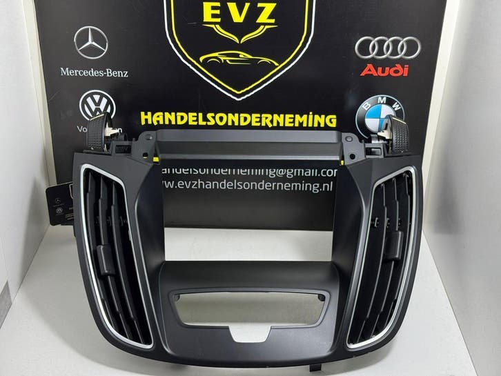 Ford C-Max Radiobedieningen Dashboard scherm bj.2017, Auto-onderdelen, Dashboard en Schakelaars, Gebruikt, Ford