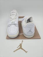 Air Jordan - Nike Air Jordan Legacy 312 low White/Coconut, Nieuw
