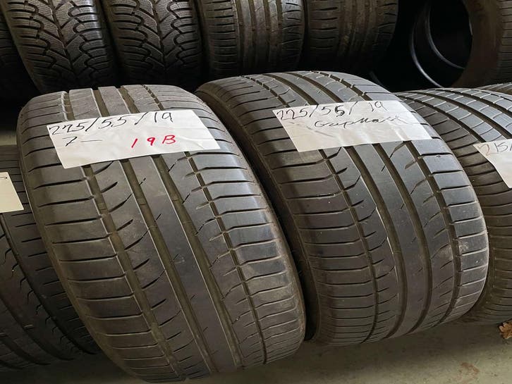 2 x Gripmax 225-55-19 Zomerbanden 7mm, Auto-onderdelen, Banden en Velgen, 19 inch, Zomerbanden, 225 mm, Personenwagen, Gebruikt