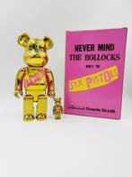 NO RESERVE Sex Pistols x Medicom Toy Be@rbrick - Sex Pistol