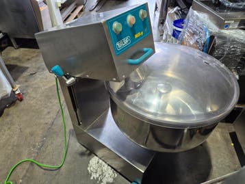 menger talsa in veiling machines, Gebruikt, Bakkerij en Slagerij