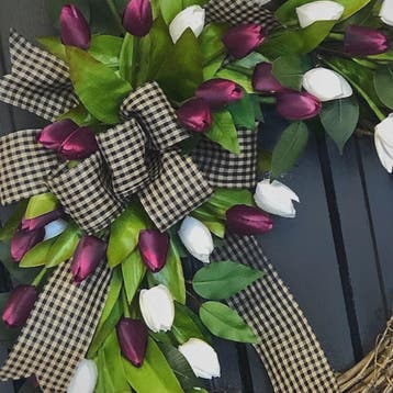 Luxe Tulpen Krans - Voorjaar & Feest Decoratie - Deurhanger, Verzenden, Nieuw