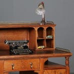 Art & Crafts bureau ca 1890 met opzet deel en open vakken N, Antiek en Kunst, Ophalen of Verzenden