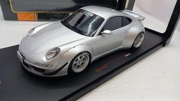 IXO 1:18 - Modelauto - Porsche RWB 997 - (cod.O34), Nieuw