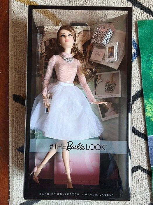 Barbie - Barbiepop - The Barbie Look - Black Label, Antiek en Kunst, Antiek | Speelgoed