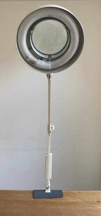 Lamp - IJzer - Vergrootlamp / Inspectie