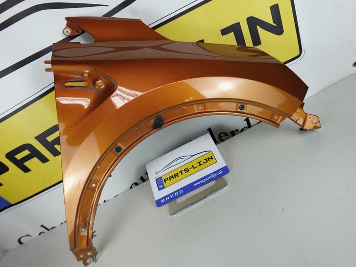 Gebruikt spatbord Renault Captur 2017-2019 – 631012106R, Auto-onderdelen, Overige Auto-onderdelen, Ophalen of Verzenden