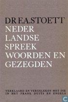 NEDERLANDSE SPREEKWOORDEN EN GEZEGDEN 9789003902023, Boeken, Zo goed als nieuw