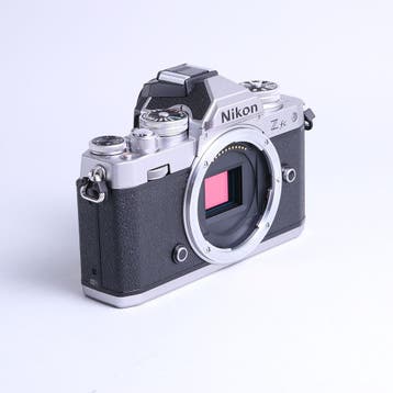 Nikon Z FC Body Zilver Occasion M5152, Ophalen of Verzenden, Nieuw
