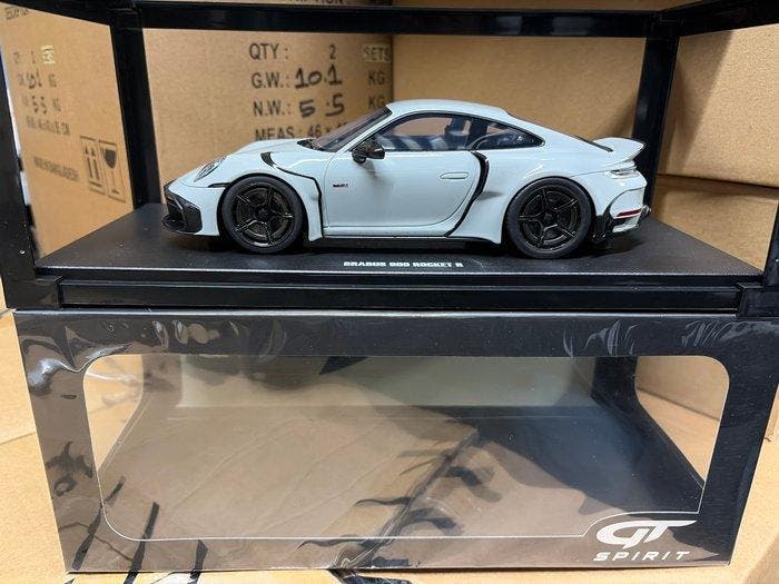 GT Spirit 1:18 - Modelauto - Porsche 911 BRABUS 900 ROCKET R, Hobby en Vrije tijd, Modelauto's | 1:5 tot 1:12