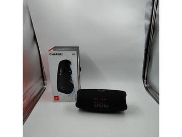 JBL Charge 5 - Bluetooth Speaker - 20 uur afspeeltijd -, Verzenden, Zo goed als nieuw, JBL
