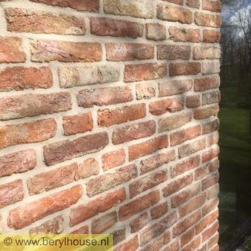 € 57,- per m2  Metselstenen Bakstenen Oude Kloostermoppen, Doe-het-zelf en Verbouw, Metselstenen, Verzenden, Gebruikt, Bakstenen