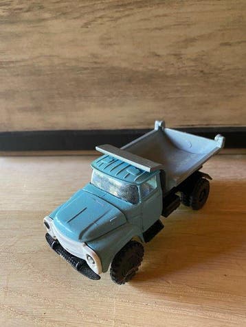 1:43 - Modelauto - Zil kiepwagen - Sovjet, Nieuw