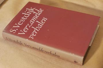 Verzamelde verhalen - Simon Vestdijk 9789023460299, Boeken, Romans, Verzenden, Gelezen, Simon Vestdijk