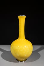 Vaas - Cloisonné - Een cloisonné bolvormige vaas met een