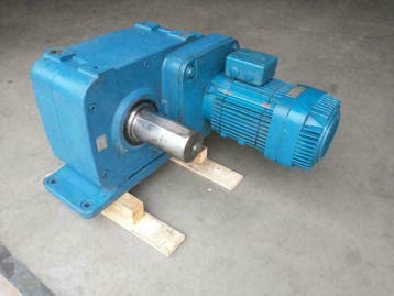 Demag tandwielkasten /reductoren / motoren / hijswerktuigen, Verzenden, Nieuw