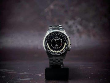 Vulcain - Aviator Cricket GMT - 100108.028 - Heren -, Nieuw