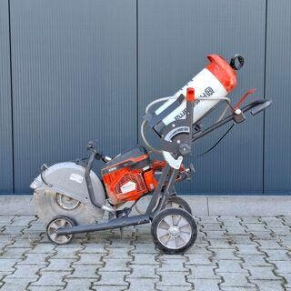 Doorslijper, Husqvarna, K970, met zaagwagen en watertank, Nieuw