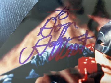 Batman - Gesigneerde foto door Adam Best (Batman), Verzamelen, Film en Tv, Ophalen of Verzenden, Nieuw, Film, Foto of Kaart