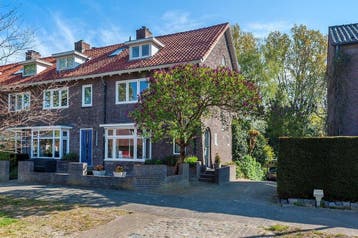 Te huur: Huis Jasmijnstraat in Rosmalen, Huizen en Kamers, Noord-Brabant, Rosmalen