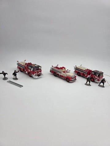 Corgi 1:50 - Model vrachtwagen (3) - Seagrave 70th, Nieuw