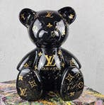 ArtBrut by Ann - Louis Vuitton Bear - Fashion edition