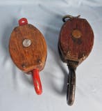 Katrollen / blokken, Ship’s pulley (2) - Hout, IJzer