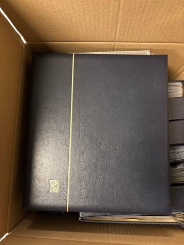 Accessoires oude ansichtkaarten albums (meerendeel Davo, Gelopen