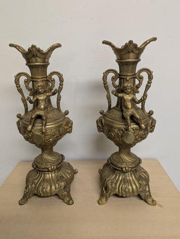 Kandelaar (2) - Brons - 2x Kandelaar kind figuur