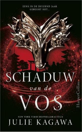 Schaduw van de Vos - Nederlands -Julie Kagawa - Paperback, Boeken, Fantasy, Zo goed als nieuw, Ophalen of Verzenden