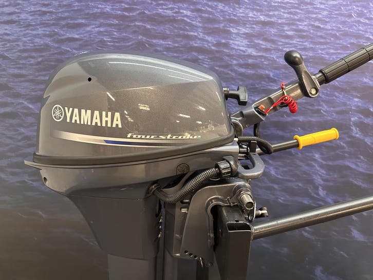 “Yamaha 8 pk buitenboordmotor | Nieuwstaat”, Watersport en Boten, Buiten- en Binnenboordmotoren, Buitenboordmotor, 5 tot 10 pk