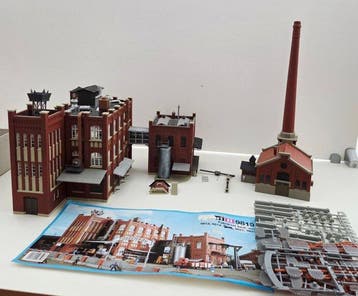 Kibri H0 - 9814, 9813, 9821, 9822 - Modeltreinlandschap (3), Hobby en Vrije tijd, Nieuw