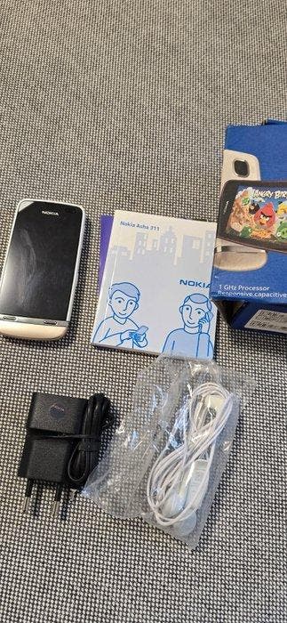 Nokia Asha 311 - Mobiele telefoon - In originele verpakking, Nieuw