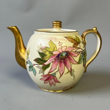 Theepot - Antieke Aesthetic Movement theepot, Charles Field