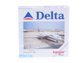 Schaal 1:500 Herpa 512480 Delta Air Lines Boeing 767-400E..., Ophalen of Verzenden, Gebruikt