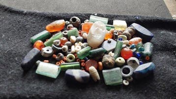 Oudegyptisch naar Romeins Glas meer dan honderd oude kralen