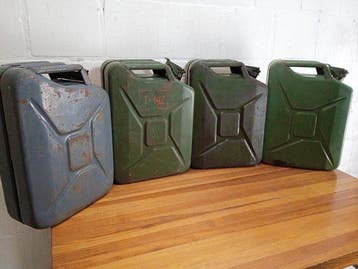 Jerrycan (4) - Vintage militaire blik - Staal