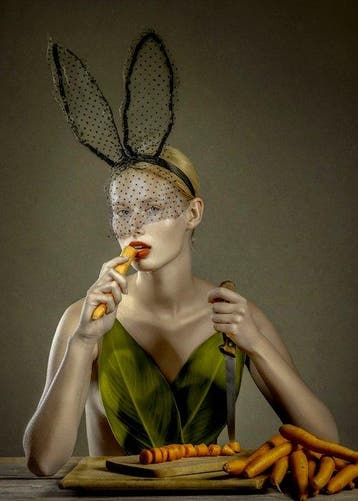 Elena Paraskeva - BAD INTENTIONS - XL